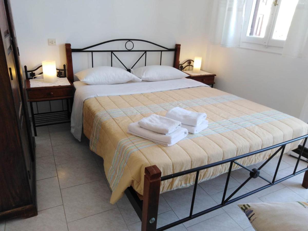 Adriani Sea View Rooms Αδάμας Εξωτερικό φωτογραφία