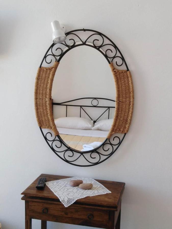 Adriani Sea View Rooms Αδάμας Εξωτερικό φωτογραφία